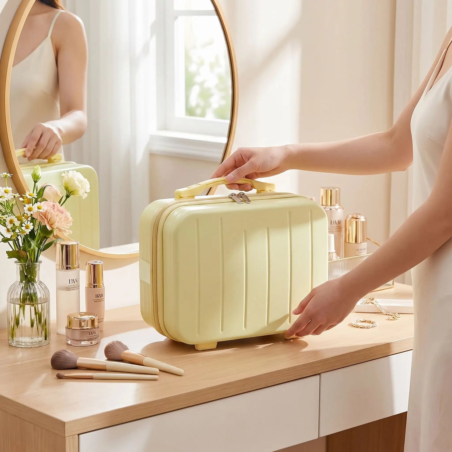 grand vanity rigide femme jaune