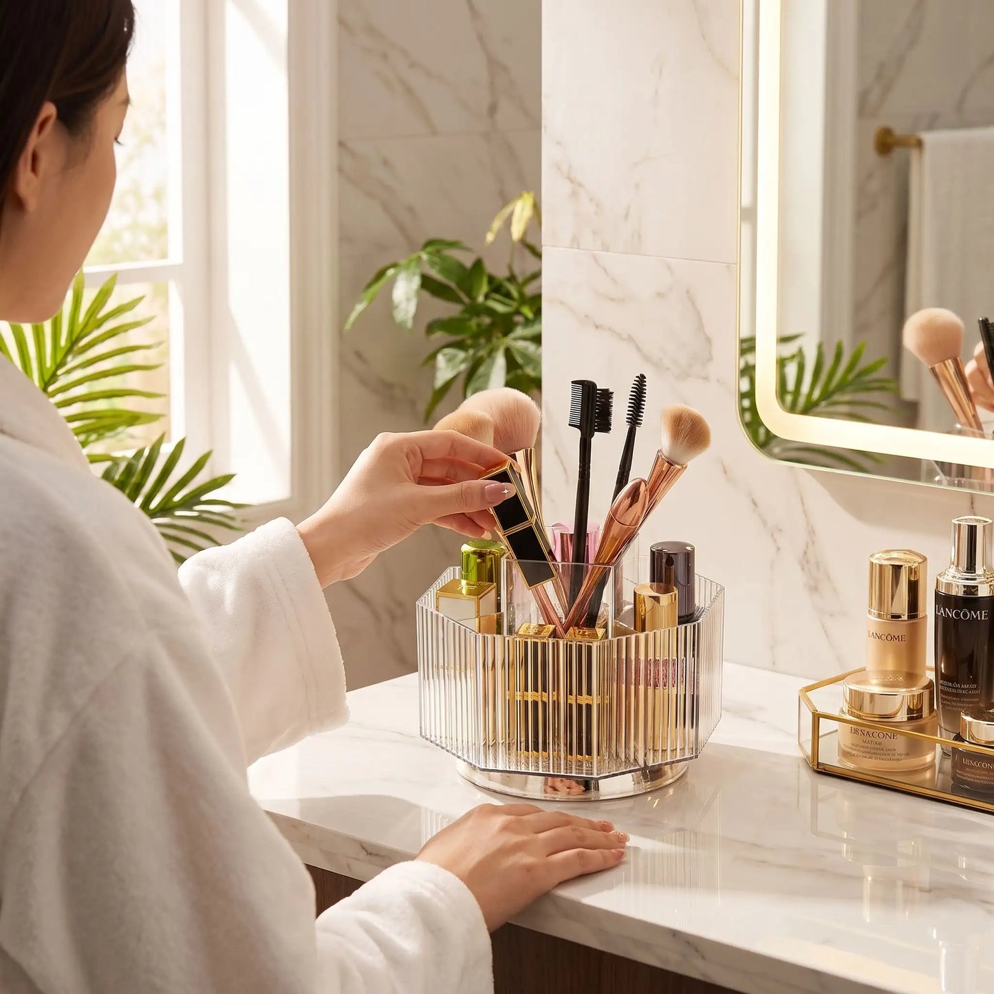 organiateur maquillage rotatif compact indispensable