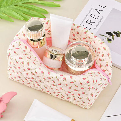 trousse de toilette femme matelassee rose