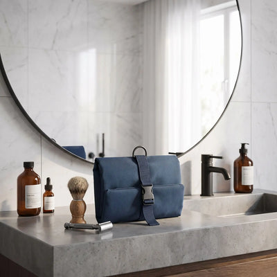 trousse de toilette homme compacte bleu