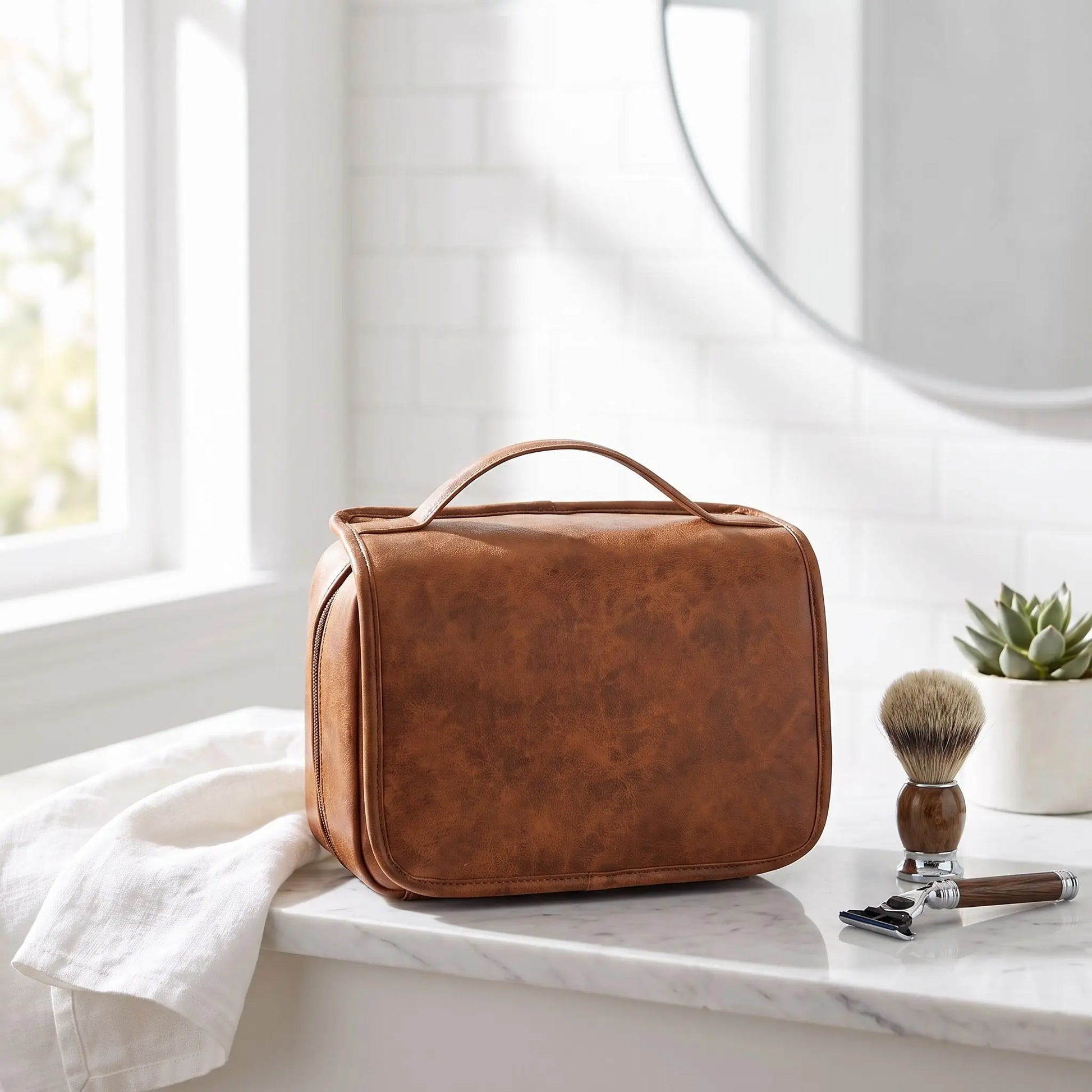 trousse de toilette homme multi compartiments marron