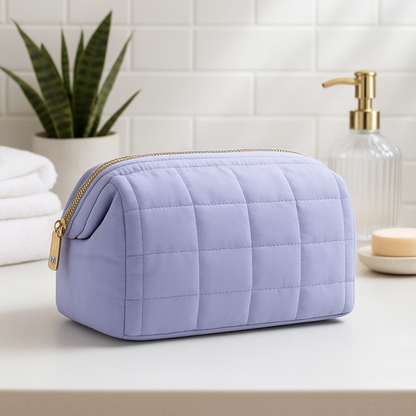 trousse toilette de voyage mauve