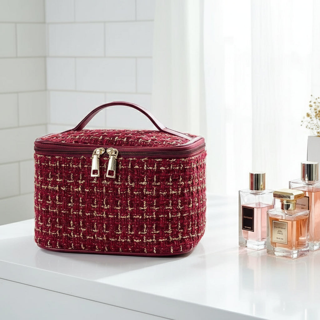 vanity case vanity case pose devant parfums