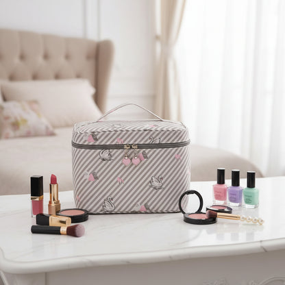 vanity femme posee chambre