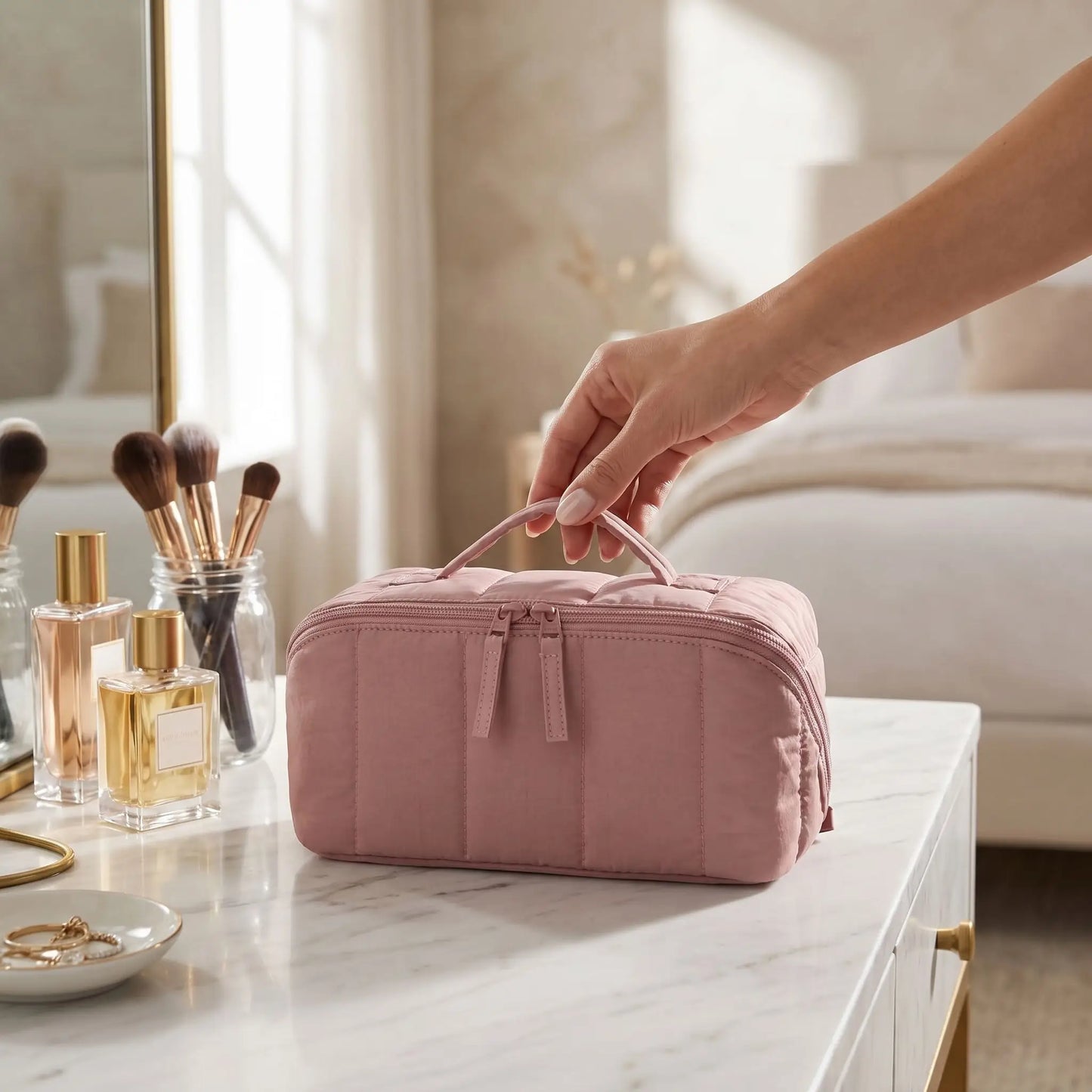vanity maquillage compartimente rose fonce