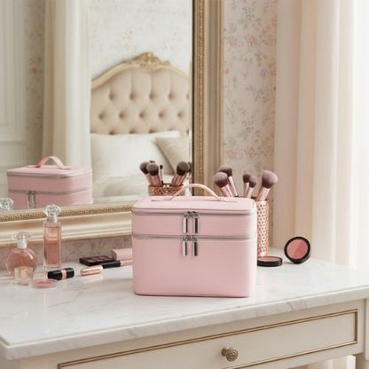 vanity pour femme poser devant miroir