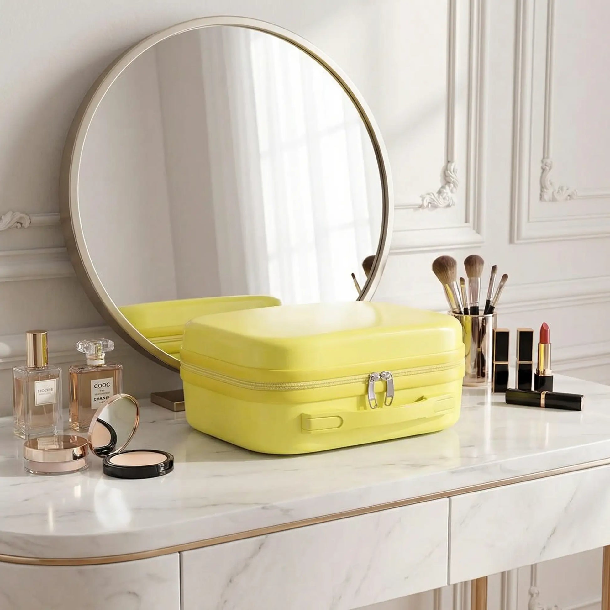 vanity rigide jaune